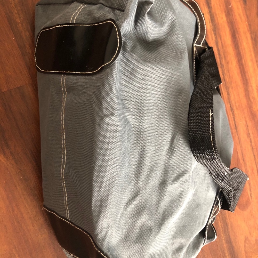 Grey bag - Picture 3 of 3
